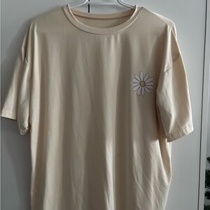 Cream T-Shirt with Daisy Print